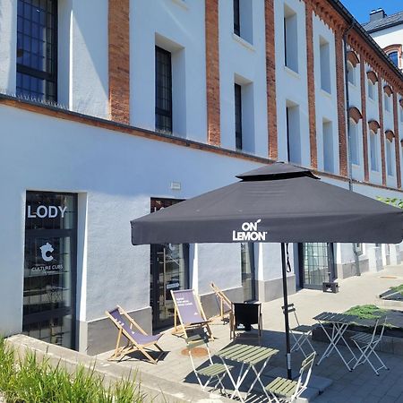 Appartement Loft Manufaktura Grossa à Bielsko-Biała Extérieur photo